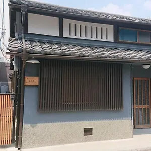  別荘 桃山ゲストハウス おかだ